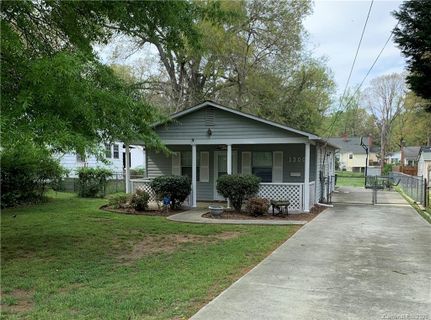 1300 Jackson Road sold home in Historic District, Gastonia, NC