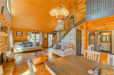 Previously sold for $183,000