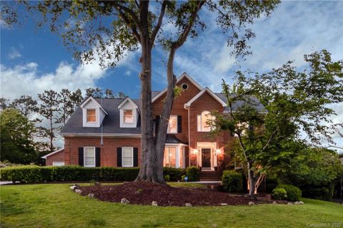 2046 Kilmonack Lane