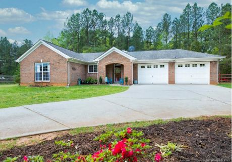 2655 Gradys Ground Drive sold home in Sherry Acres, Mcconnells, SC