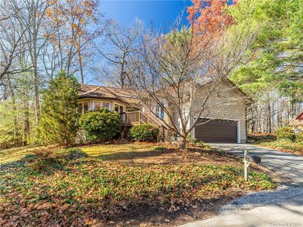 204 Coachmans Court sold home in Coachmans Trail, Asheville, NC