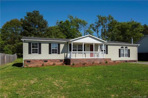1218 Poplar Glen Drive sold home in Poplar Glen, Kannapolis, NC