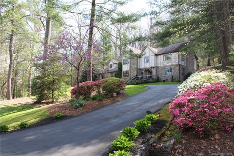 224 Estate Drive sold home in Chanteloupe Ctry Est, Hendersonville, NC