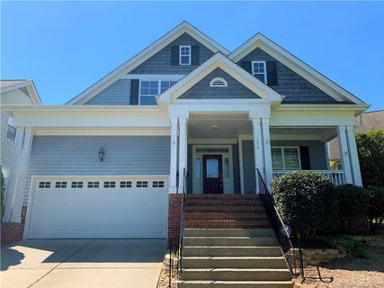 Previously sold for $285,000