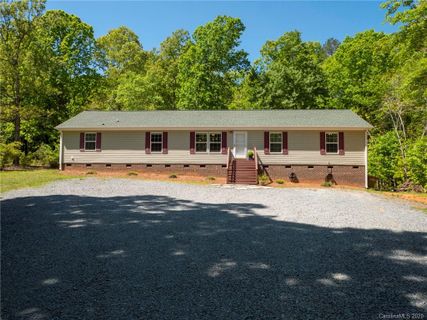 4102 Glenola Drive 12