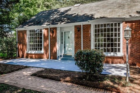 1512 Statesville Boulevard
