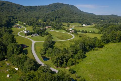 185 Saddle Club Lane 22 sold home in Valley View Farms, Hendersonville, NC