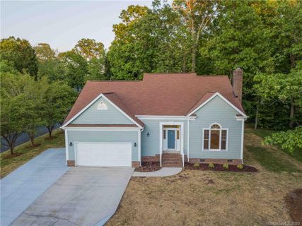 1301 Long Paw Lane