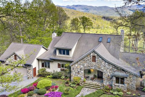 9 Snowbird Drive