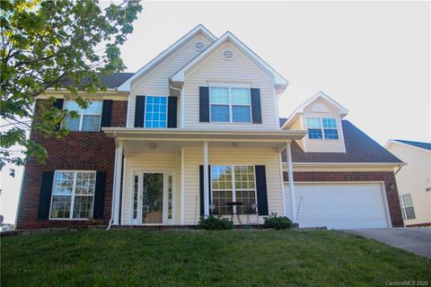 10828 Wyndham Pointe Drive