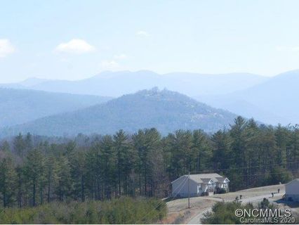 118 Spicewood Road sold home in SPICEWOOD HILLS, Weaverville, NC