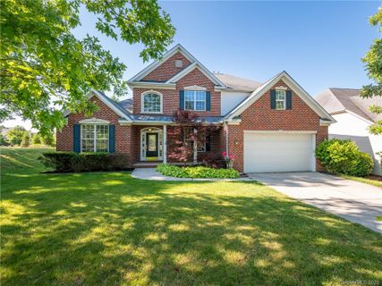 2409 Portstewart Lane sold home in Nottingham Estates, Charlotte, NC