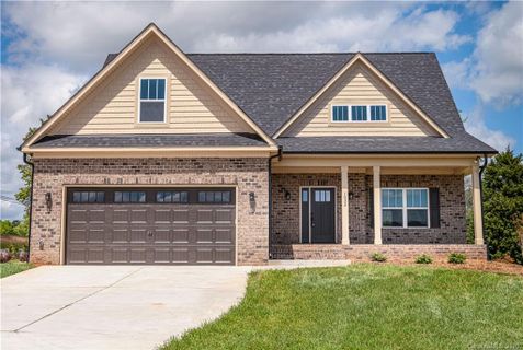 1032 Clear Creek Circle sold home in Arbor Ridge, Lincolnton, NC