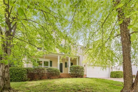 382 Amhurst Street