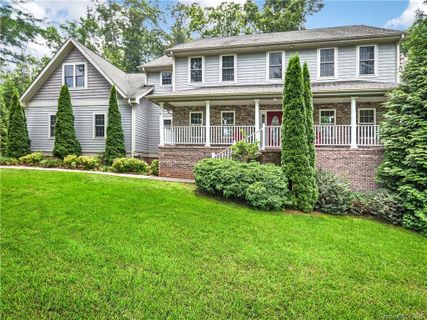 526 Wood Thrush Court