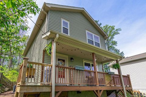 Previously sold for $268,000