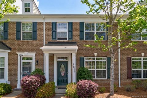 2816 Birkhill Lane