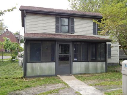 609 Edgewood Avenue sold home in Edgewood, Hendersonville, NC
