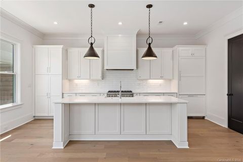 Previously sold for $725,000