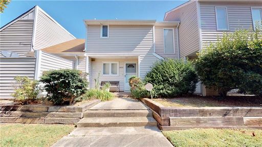 1622 Hollow Drive