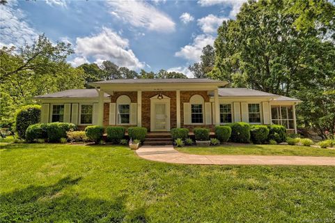 255 Neita Drive sold home in Hendrix Estates, Salisbury, NC