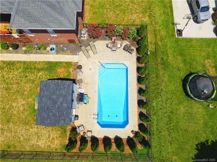 1015 Clear Creek Circle sold home in Arbor Ridge, Lincolnton, NC