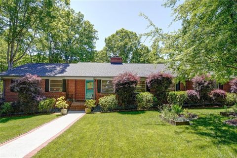 1612 Oline Place