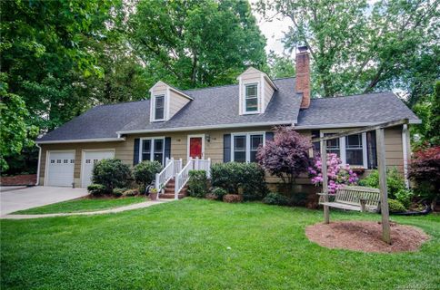 126 Pineview Court sold home in Danbury Forest, Statesville, NC