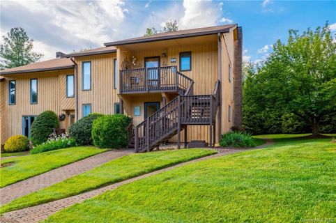 106 Pebble Creek Drive