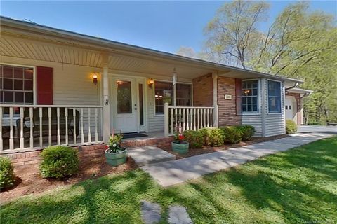 189 Kalmia Terrace Court sold home in Mountain Valley, Hendersonville, NC