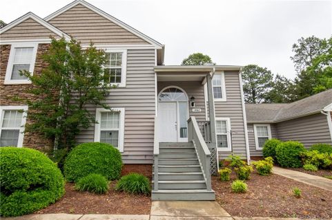 1867 Fairlawn Court