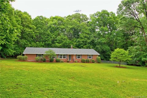 2900 Beaman Avenue sold home in Lebanon Heights, Charlotte, NC