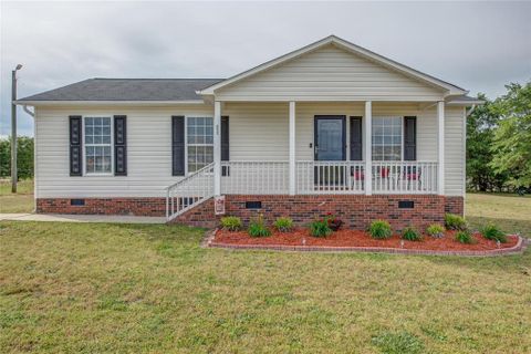 211 Darth Maul Drive sold home in Fairview Estates, Grover, NC