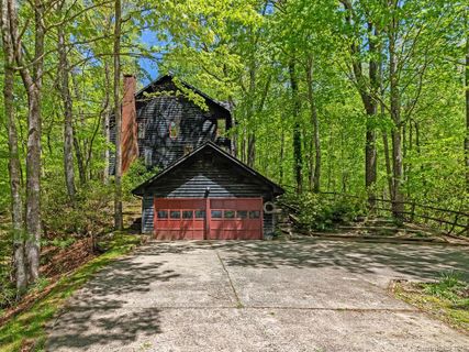 212 Still Branch Road sold home in Whiskey Creek, Brevard, NC