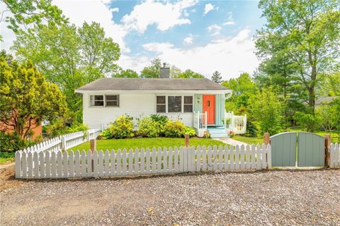 63 Brucemont Circle