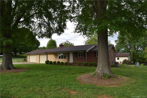 3602 Brookwood Drive sold home in Brookwood, Maiden, NC