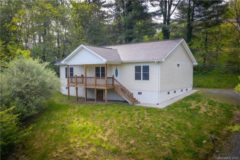 59 Mayfair Drive