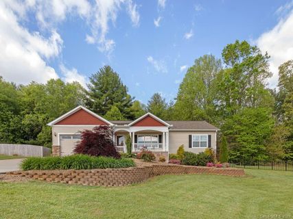 361 High Ridge Drive sold home in High Ridge, Mills River, NC