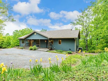 183 Scenic View Court