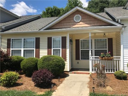 722 Dalebrook Lane