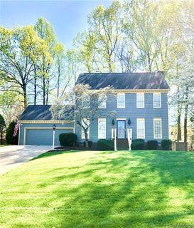 2817 Colony Woods Drive sold home in Colony Woods, Gastonia, NC