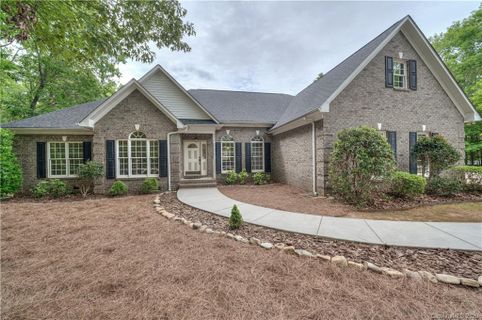 439 Marthas Vineyard Road