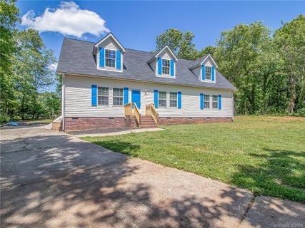 108 Biondo Court sold home in Wildwood Park, Statesville, NC