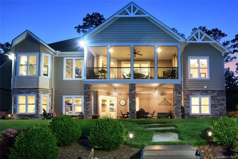 246 Eagle Pointe Drive sold home in EAGLE POINTE, Norwood, NC