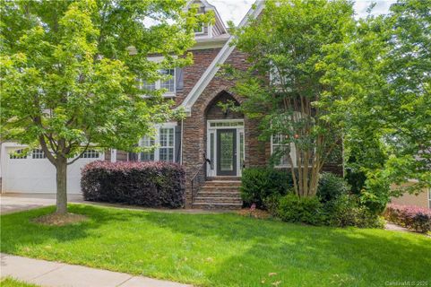 13418 Reunion Street