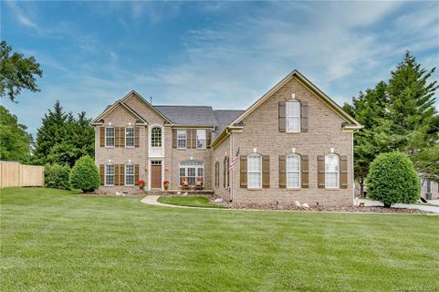 8101 Foal Court