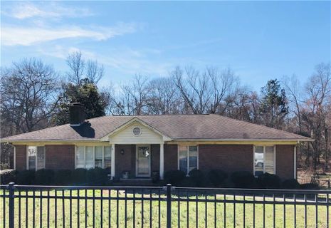 9313 Horseshoe Circle