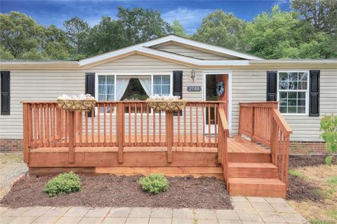 2788 Burnt Leaf Lane sold home in Spring Run, Newton, NC