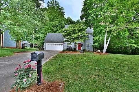 2815 Ridgehaven Court sold home in Colony Woods, Gastonia, NC