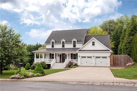 68 Drakes Meadow Lane sold home in Drakes Meadow, Arden, NC